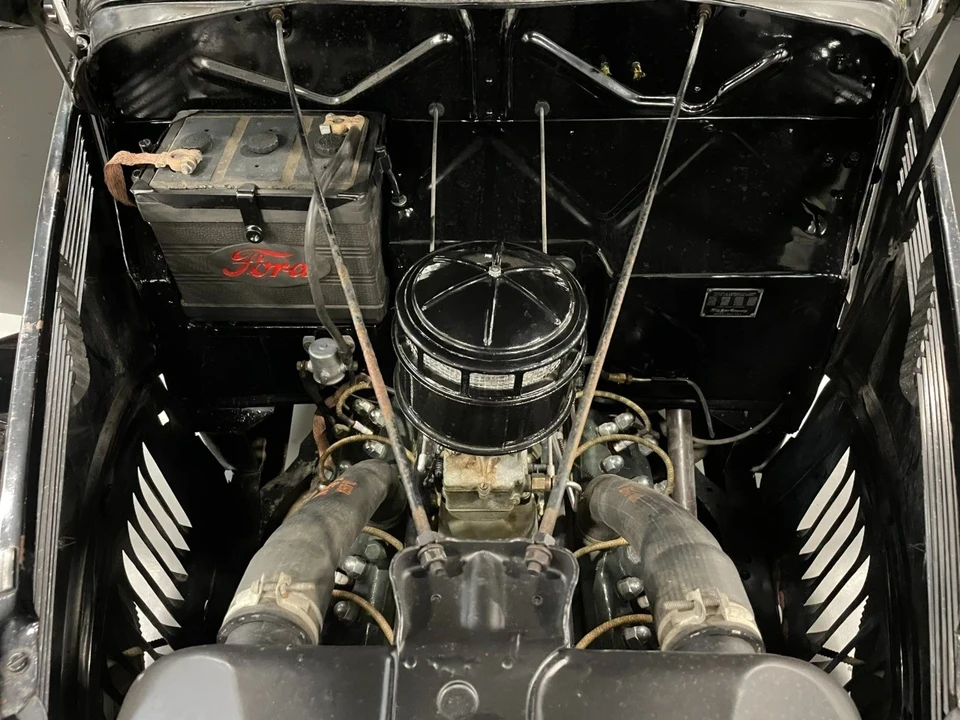 1937 Ford Model 48 & 68 - Image 13 of 21