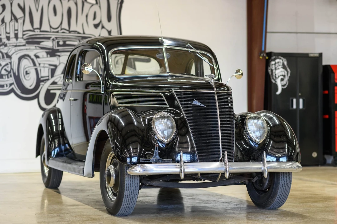 1937 Ford Standard & Deluxe & Super Deluxe - Image 10 of 31