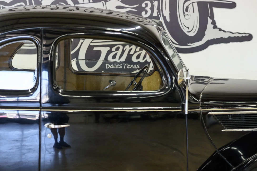 1937 Ford Standard & Deluxe & Super Deluxe - Image 15 of 31