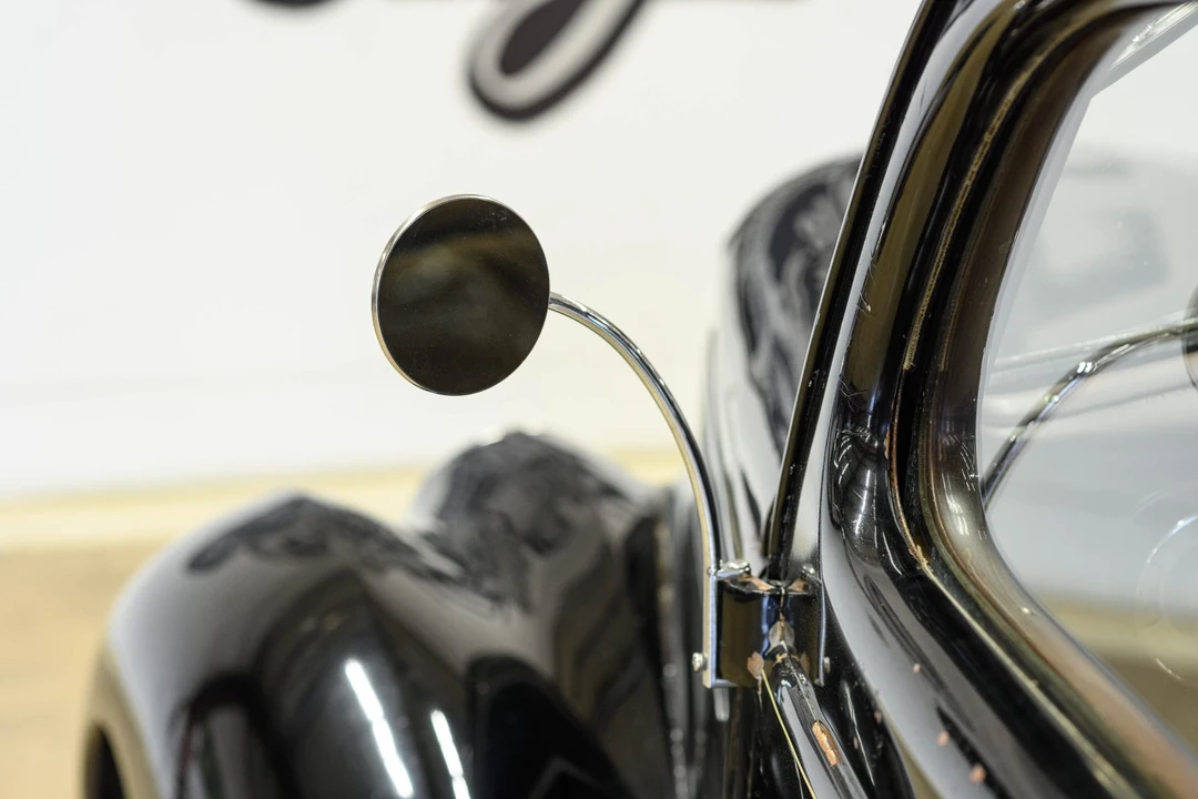 1937 Ford Standard & Deluxe & Super Deluxe - Image 31 of 31