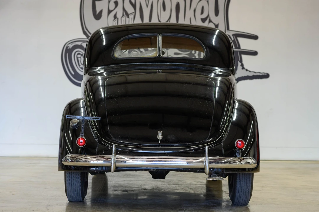 1937 Ford Standard & Deluxe & Super Deluxe - Image 6 of 31
