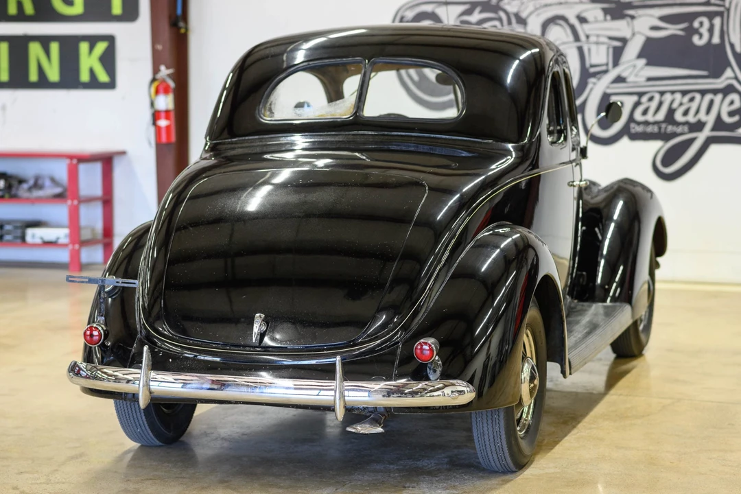 1937 Ford Standard & Deluxe & Super Deluxe - Image 9 of 31