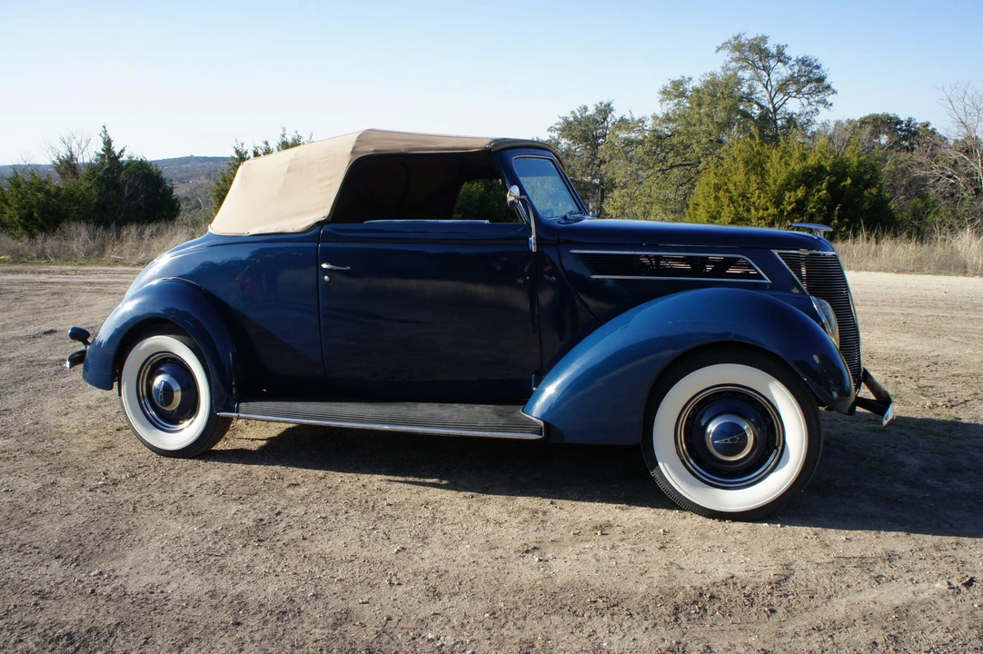1937 Ford Standard & Deluxe & Super Deluxe - Image 8 of 31