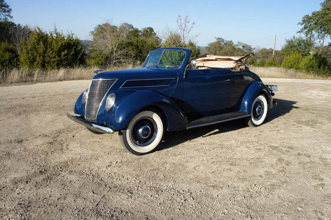 1937 Ford Standard & Deluxe & Super Deluxe - Image 12 of 31
