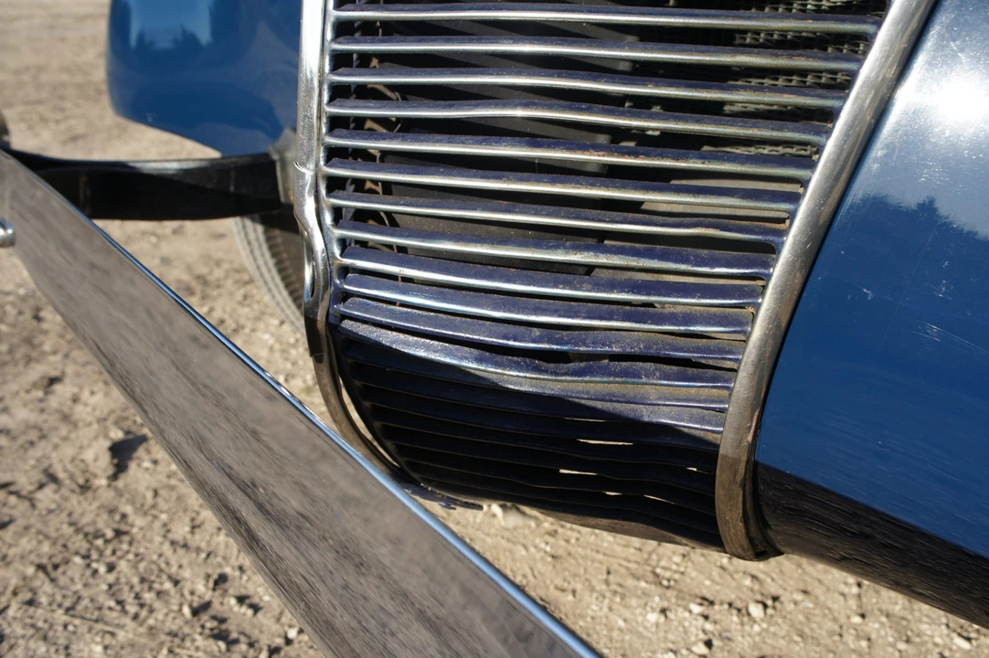 1937 Ford Standard & Deluxe & Super Deluxe - Image 25 of 31