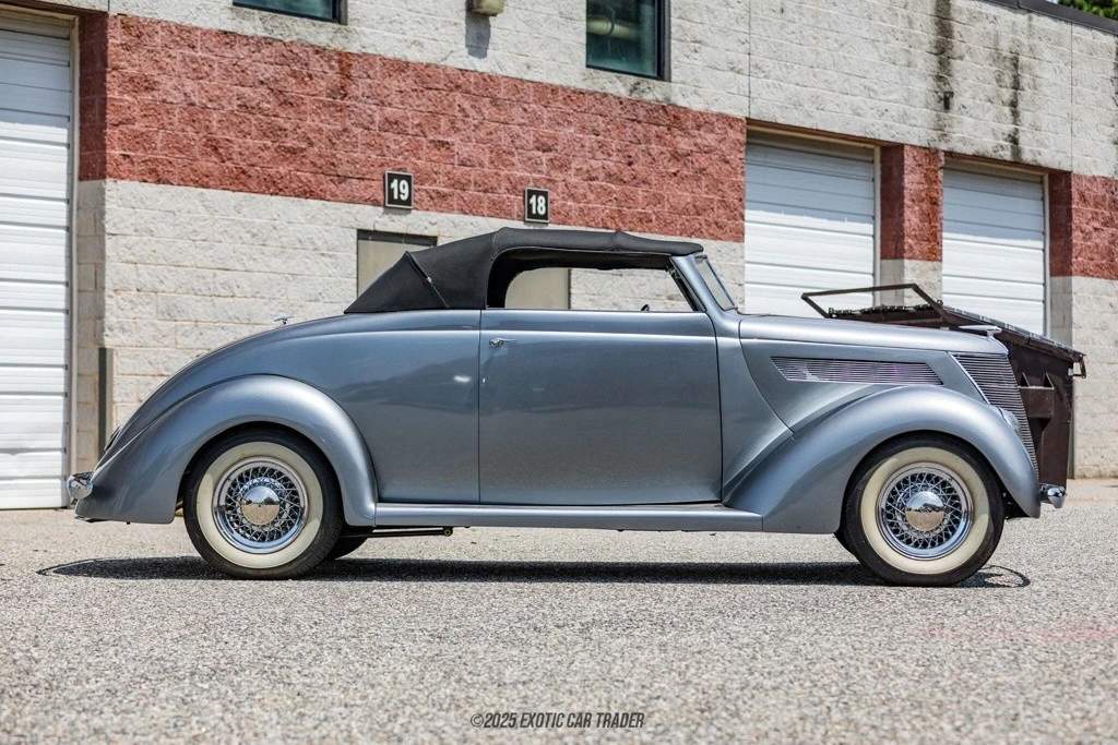 1937 Ford Model 48 & 68 - Image 9 of 12
