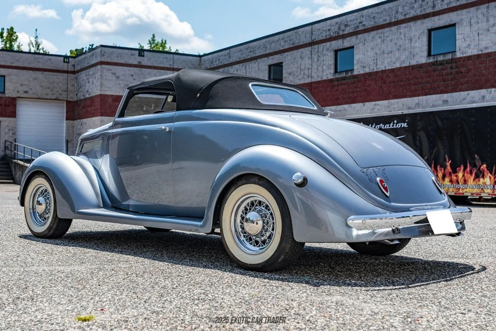 1937 Ford Model 48 & 68 - Image 6 of 12
