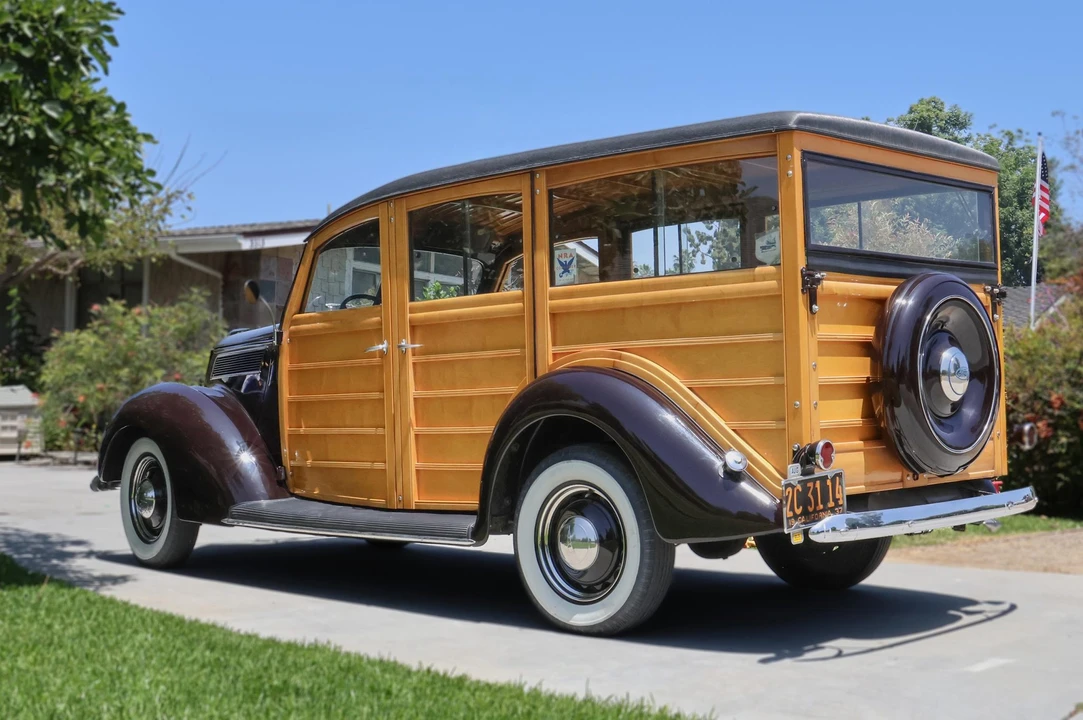 1937 Ford Standard & Deluxe & Super Deluxe - Image 5 of 31