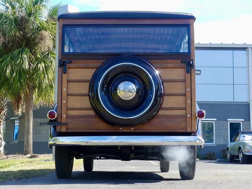 1937 Ford Model 48 & 68 - Image 18 of 21