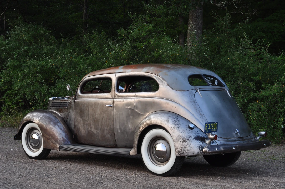 1937 Ford Standard & Deluxe & Super Deluxe - Image 24 of 31