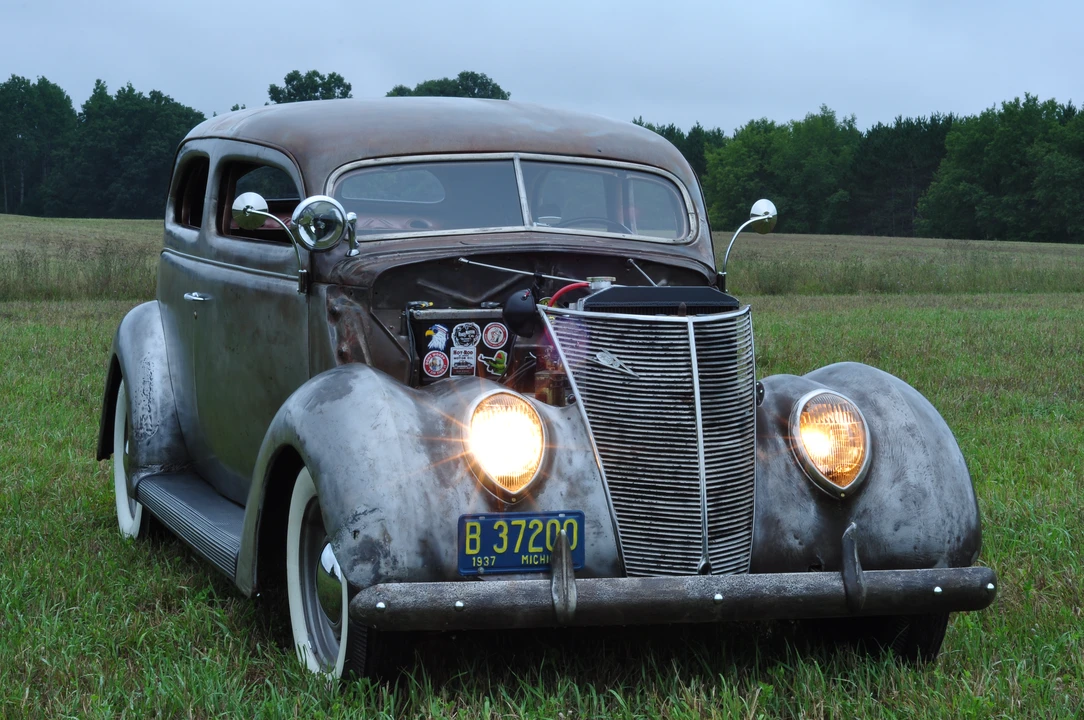 1937 Ford Standard & Deluxe & Super Deluxe - Image 3 of 31