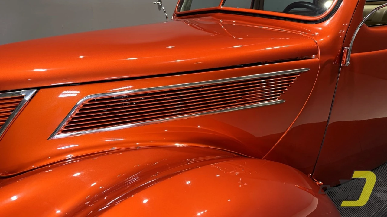 1937 Ford Standard & Deluxe & Super Deluxe - Image 3 of 20