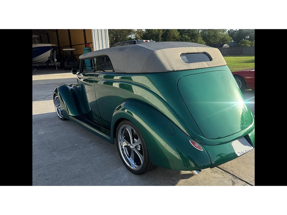 1937 Ford Standard & Deluxe & Super Deluxe - Image 2 of 12