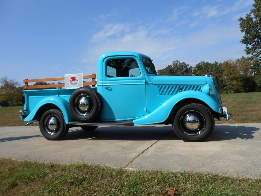1937 Ford Pickup (1937-1939) - Image 2 of 7