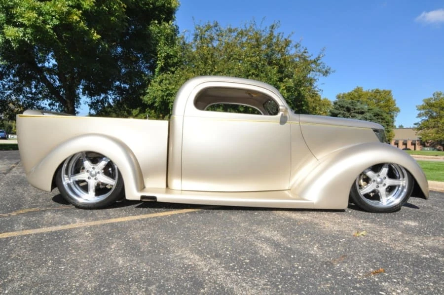 1937 Ford Pickup (1937-1939) - Image 2 of 10