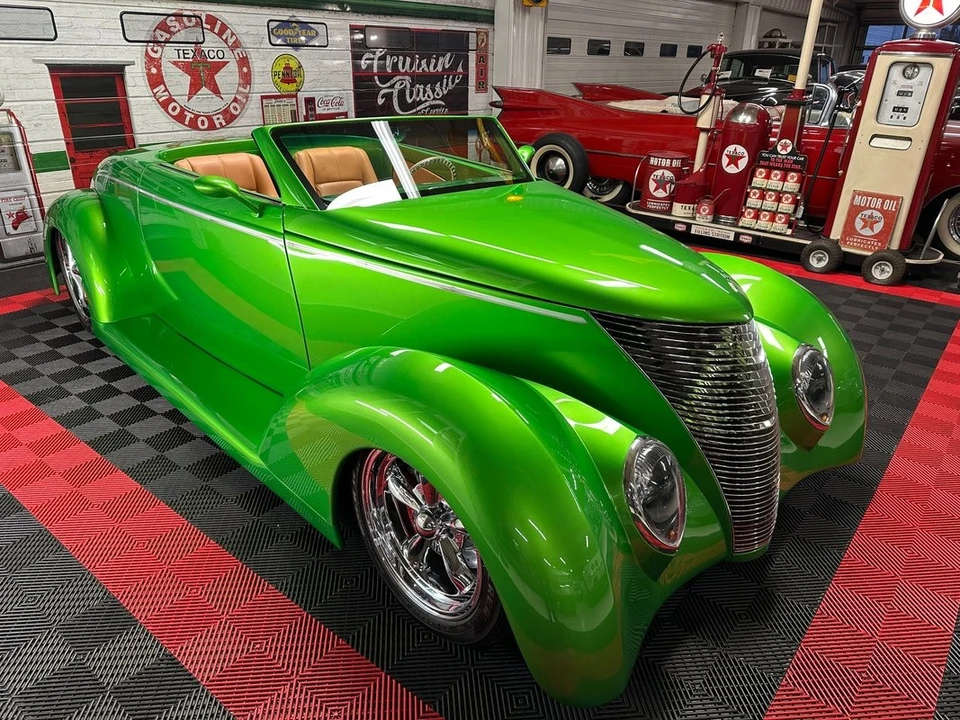 1937 Ford Hot Rod - Image 2 of 12