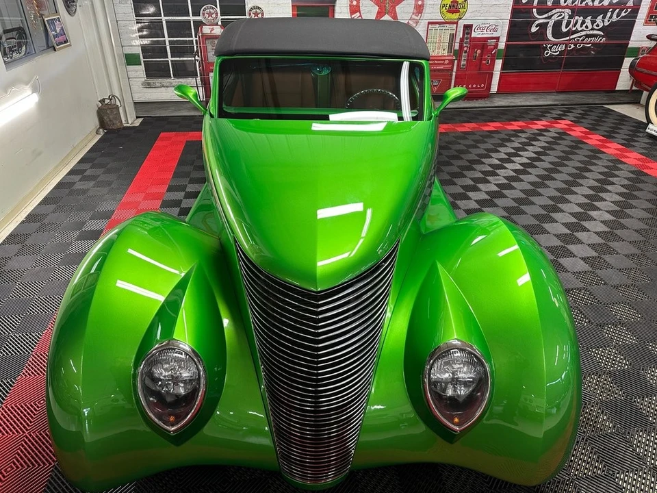 1937 Ford Hot Rod - Image 10 of 12
