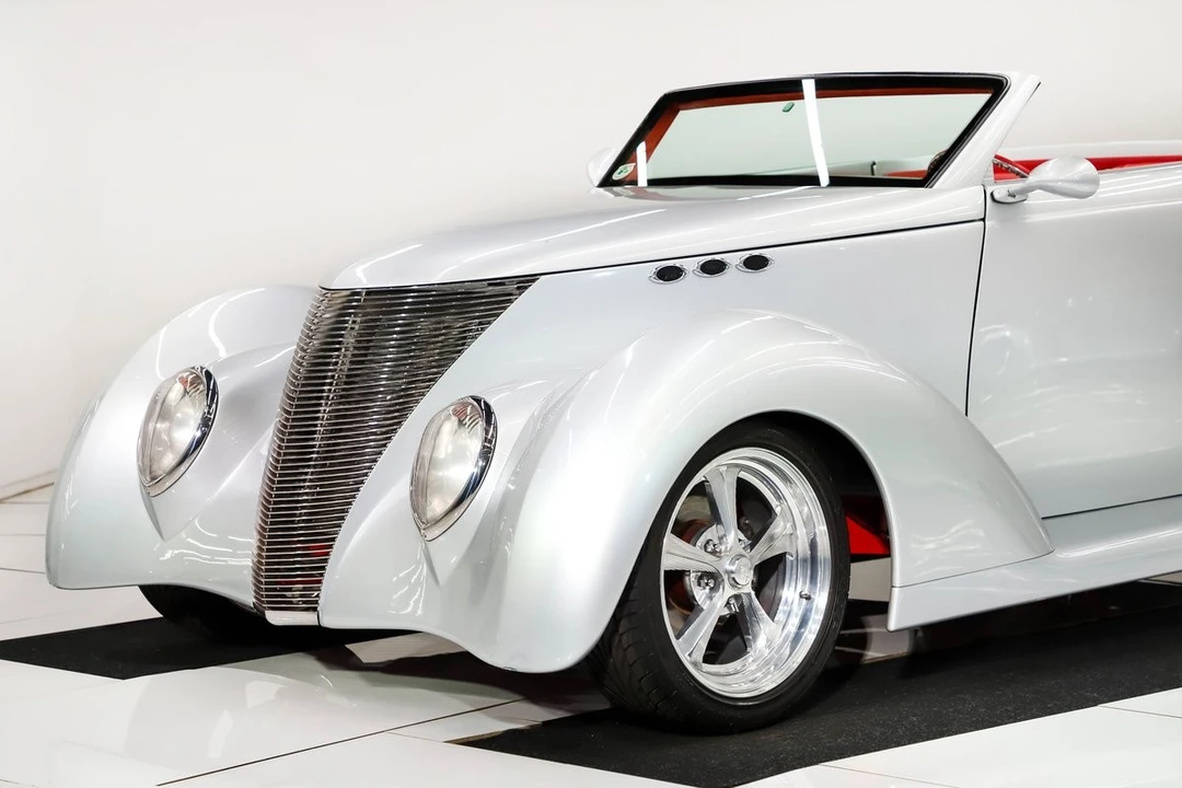 1937 Ford - Image 10 of 31