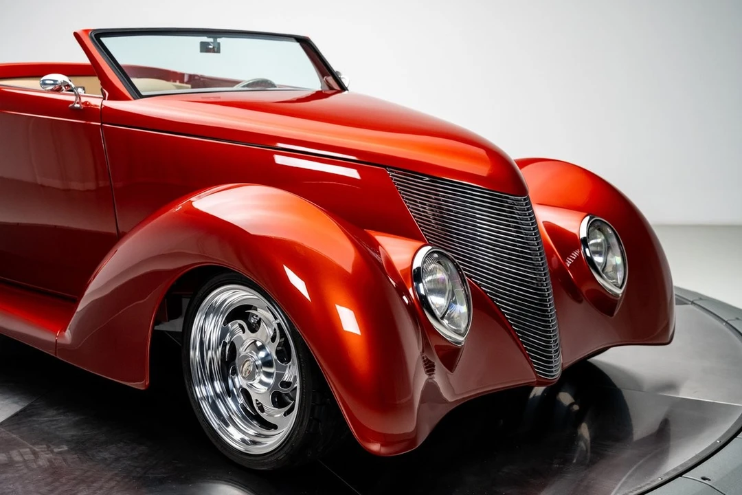 1937 Ford Standard & Deluxe & Super Deluxe - Image 14 of 31