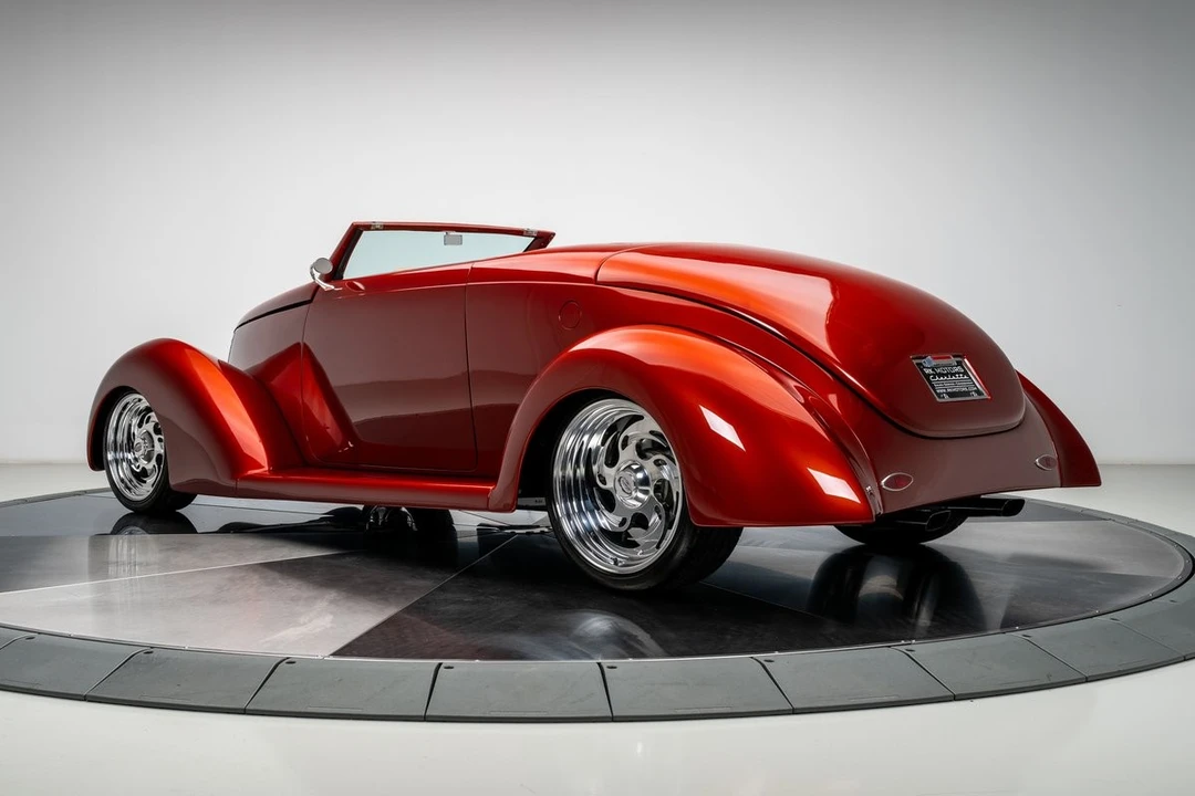 1937 Ford Standard & Deluxe & Super Deluxe - Image 30 of 31