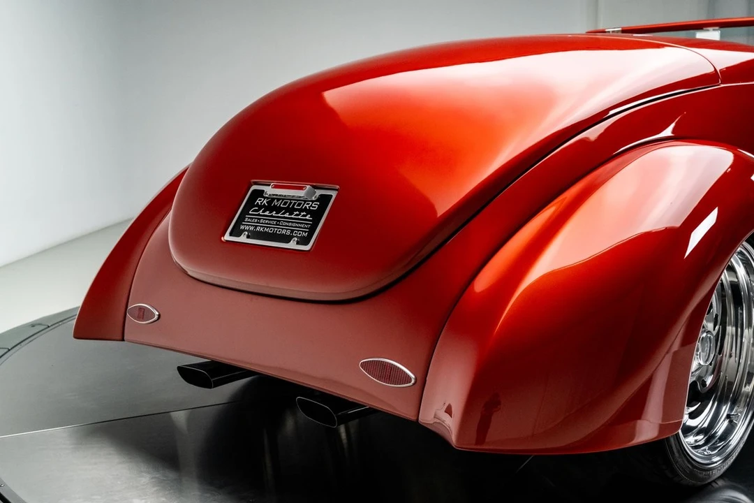 1937 Ford Standard & Deluxe & Super Deluxe - Image 31 of 31