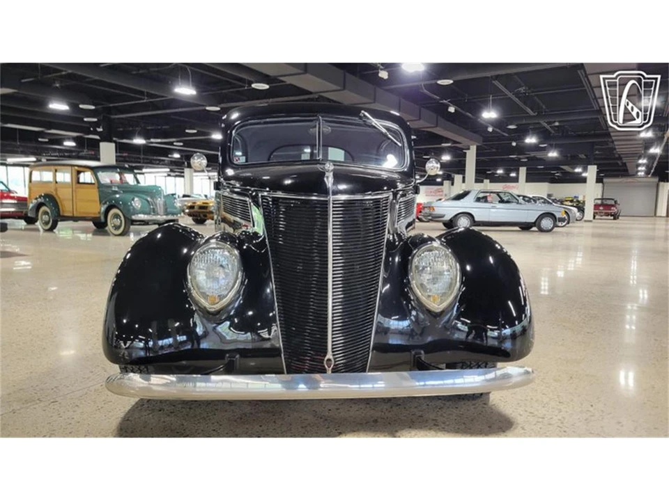 1937 Ford Standard & Deluxe & Super Deluxe - Image 4 of 31