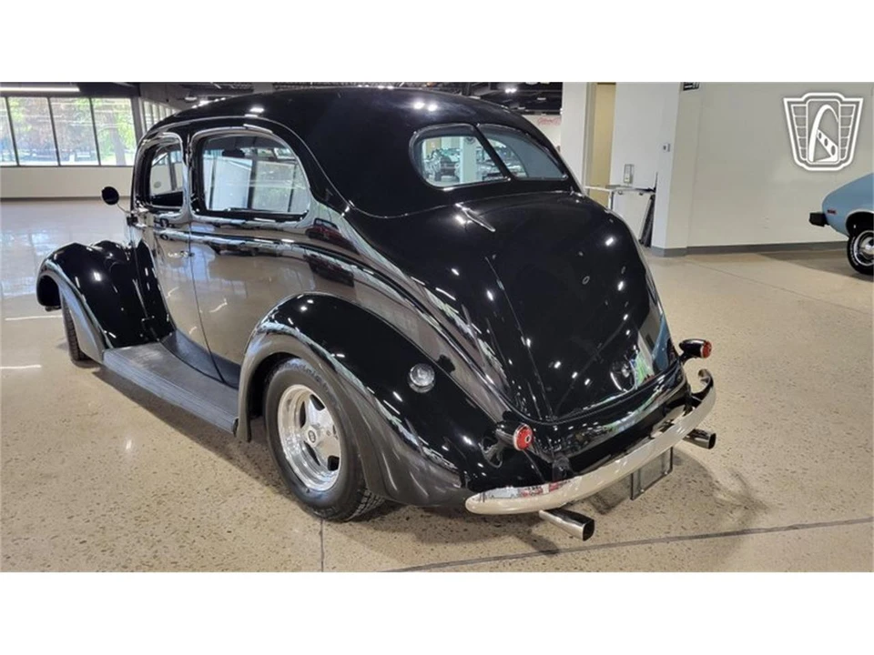 1937 Ford Standard & Deluxe & Super Deluxe - Image 30 of 31