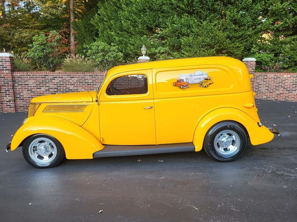 1937 Ford Standard & Deluxe & Super Deluxe - Image 3 of 12