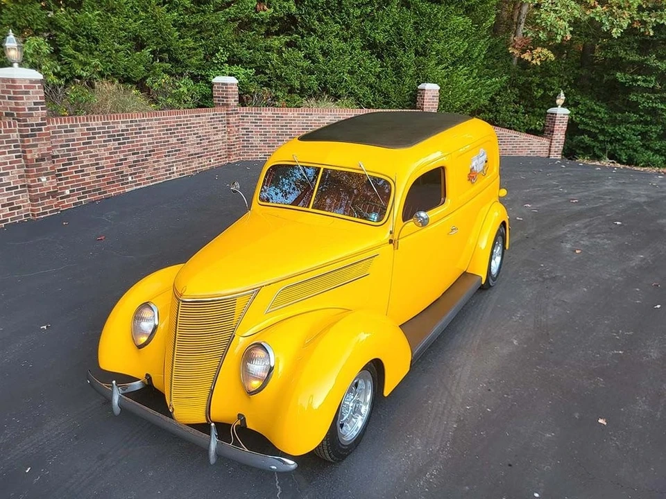 1937 Ford Standard & Deluxe & Super Deluxe - Image 7 of 12