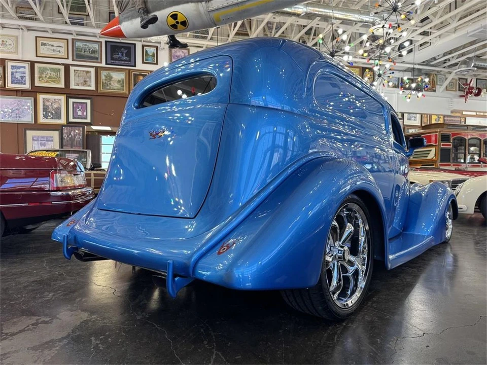 1937 Ford Standard & Deluxe & Super Deluxe - Image 9 of 31