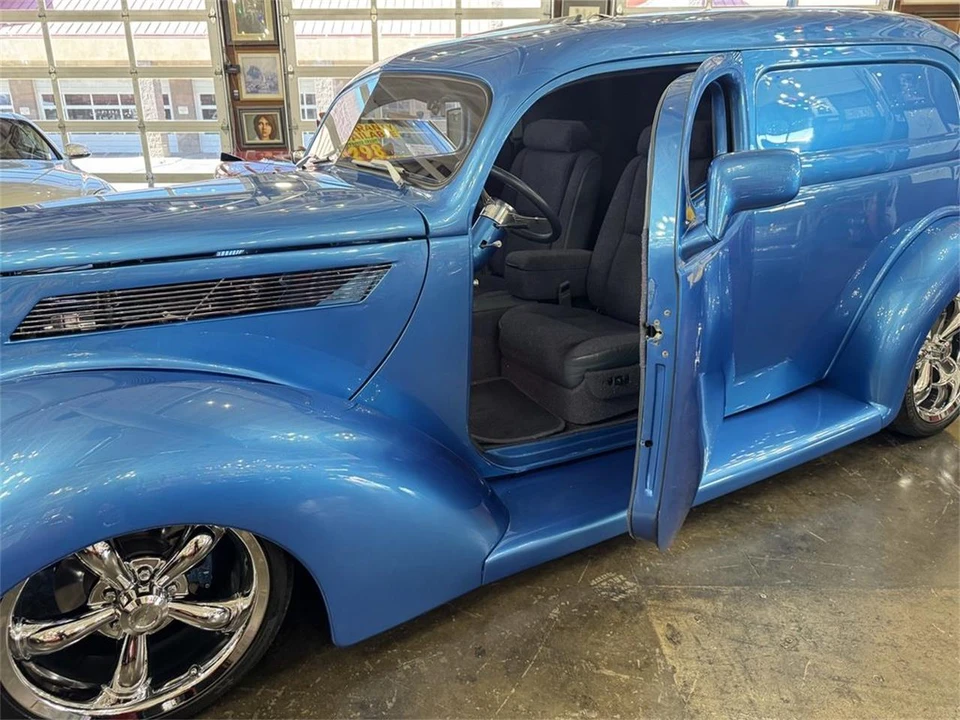 1937 Ford Standard & Deluxe & Super Deluxe - Image 11 of 31
