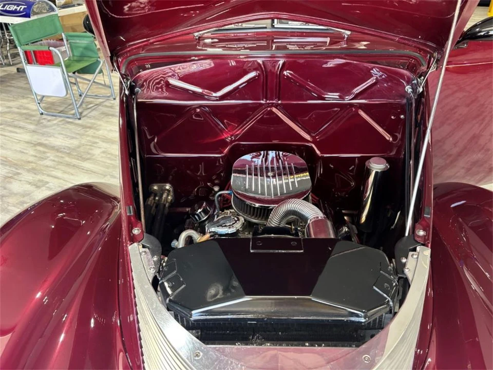 1937 Ford Standard & Deluxe & Super Deluxe - Image 6 of 31