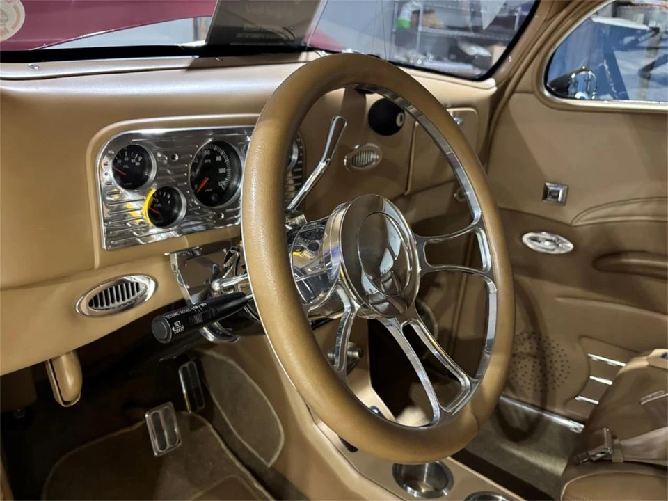 1937 Ford Standard & Deluxe & Super Deluxe - Image 11 of 31