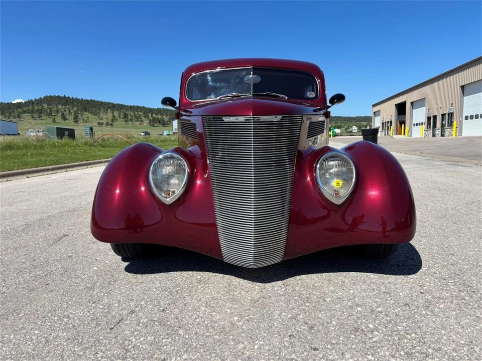 1937 Ford Standard & Deluxe & Super Deluxe - Image 4 of 31