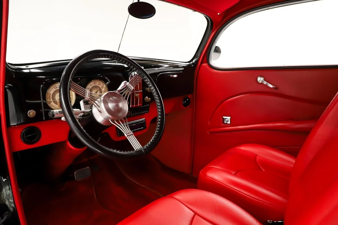 1937 Ford Standard & Deluxe & Super Deluxe - Image 2 of 31