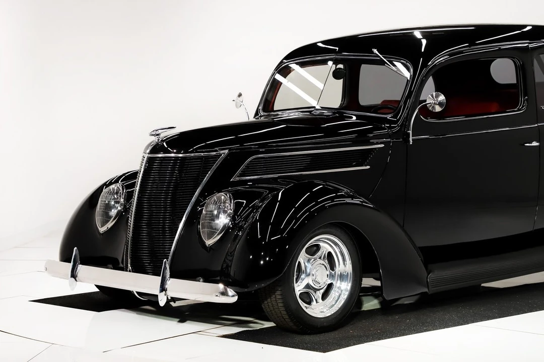 1937 Ford Standard & Deluxe & Super Deluxe - Image 10 of 31