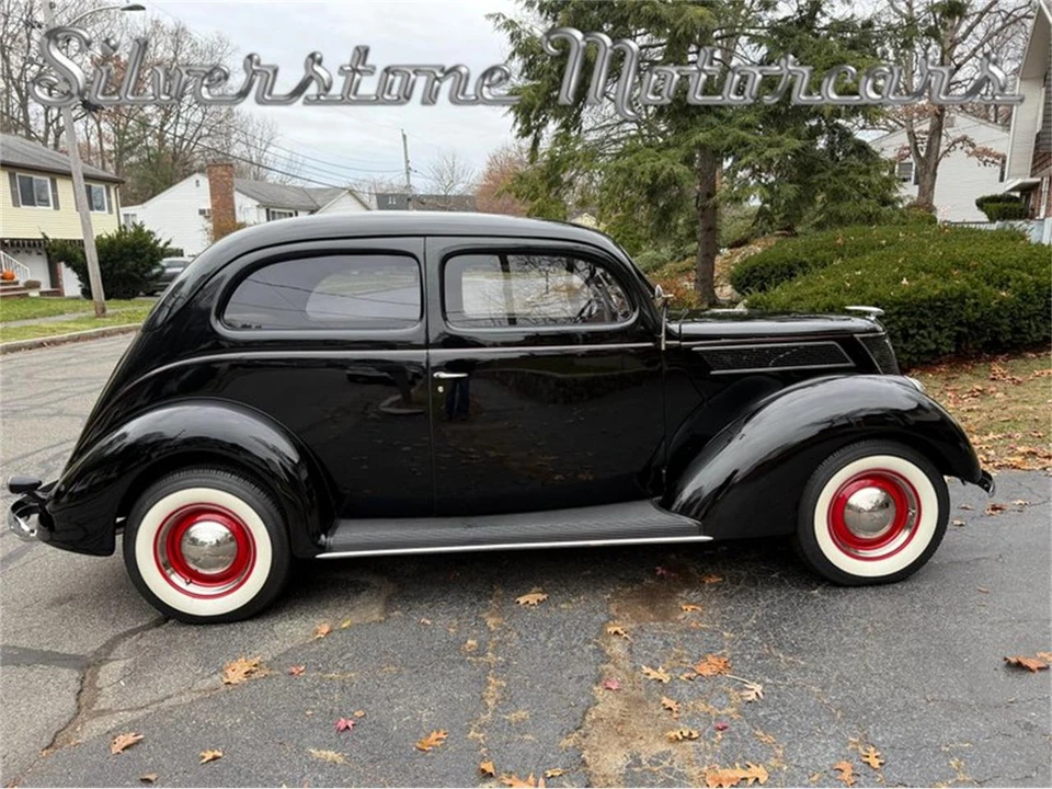 1937 Ford Standard & Deluxe & Super Deluxe - Image 8 of 31