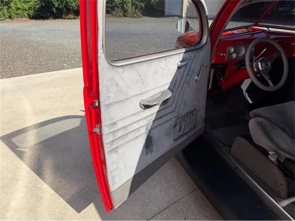 1937 Ford Standard & Deluxe & Super Deluxe - Image 19 of 31