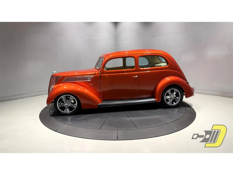 1937 Ford Standard & Deluxe & Super Deluxe - Image 2 of 31