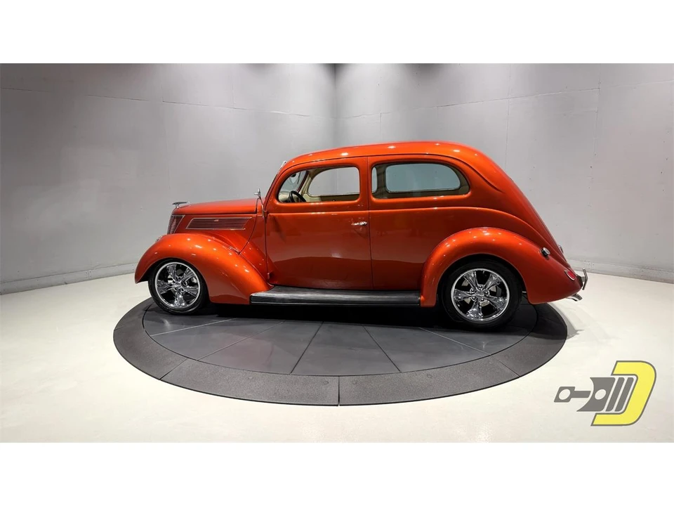 1937 Ford Standard & Deluxe & Super Deluxe - Image 3 of 31