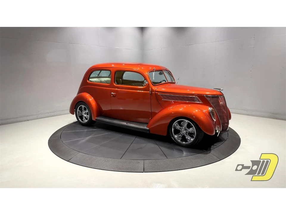 1937 Ford Standard & Deluxe & Super Deluxe - Image 12 of 31