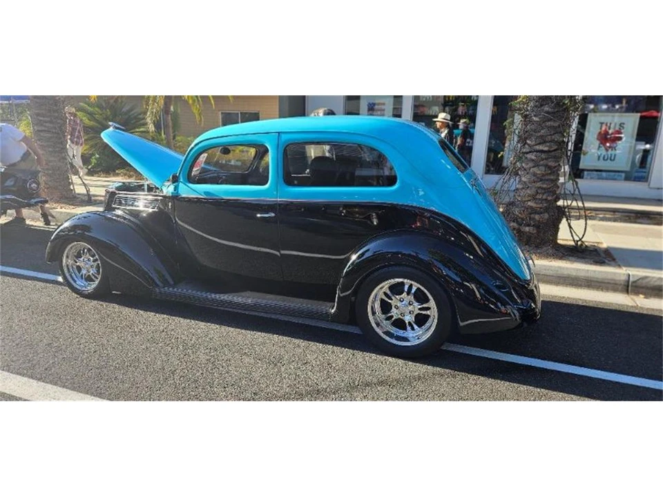 1937 Ford Standard & Deluxe & Super Deluxe - Image 3 of 9