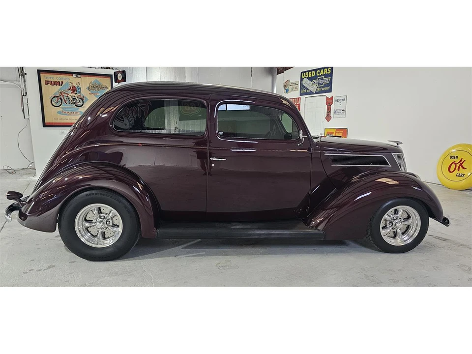 1937 Ford Standard & Deluxe & Super Deluxe - Image 7 of 31