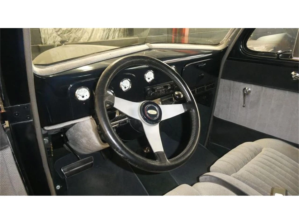 1937 Ford Standard & Deluxe & Super Deluxe - Image 16 of 21