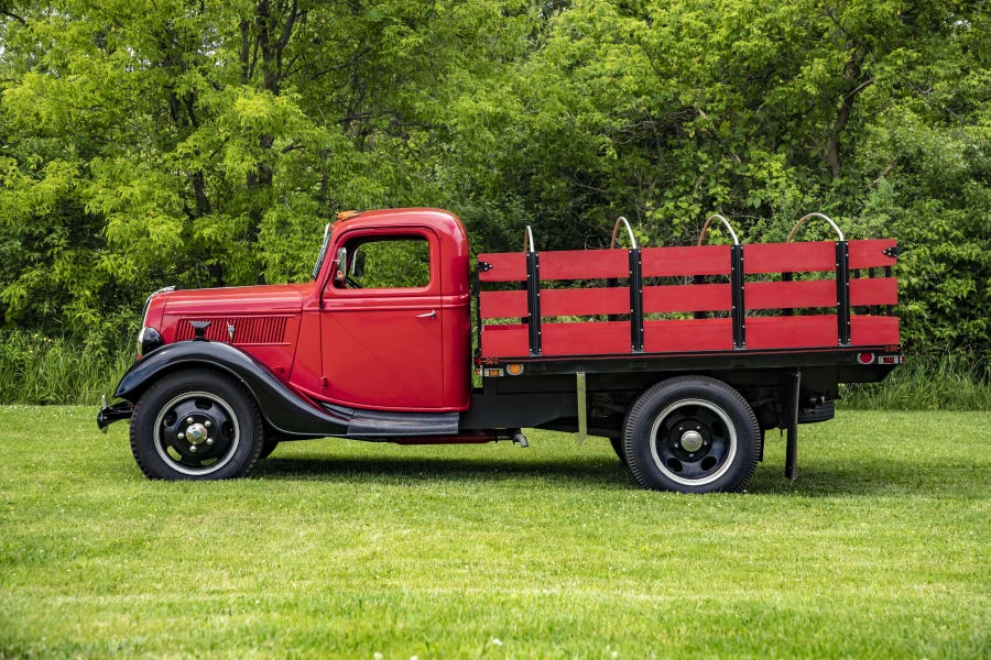 1937 Ford Pickup (1937-1939) - Image 2 of 12