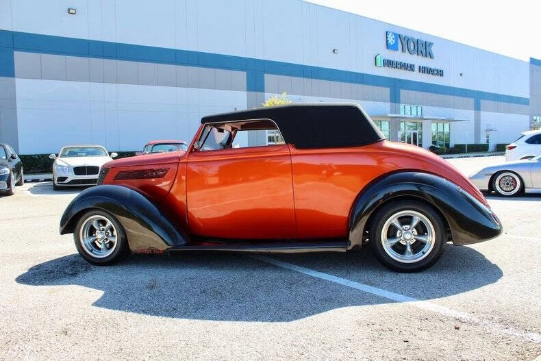 1937 Ford Hot Rod - Image 9 of 12