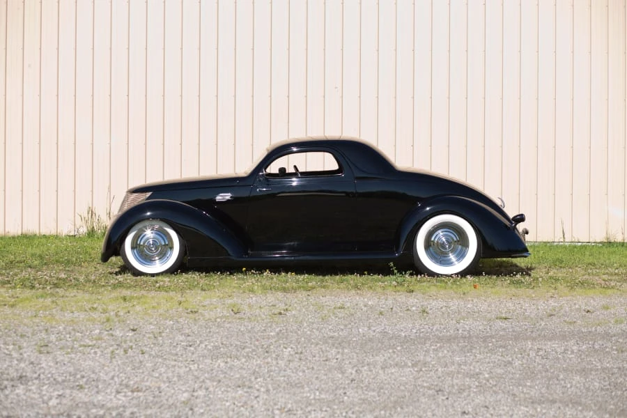 1937 Ford Hot Rod - Image 2 of 12