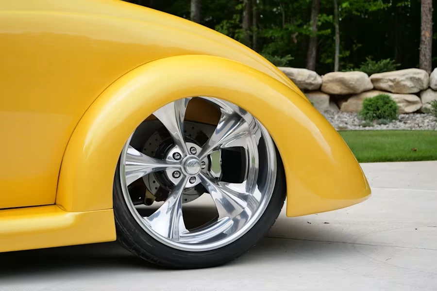 1937 Ford Standard & Deluxe & Super Deluxe - Image 6 of 10