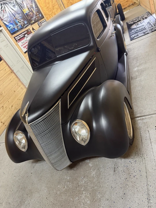 1937 Ford Standard & Deluxe & Super Deluxe - Image 3 of 8