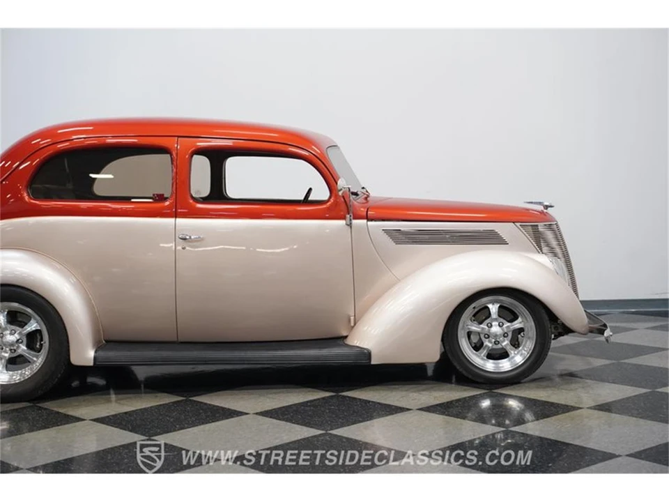 1937 Ford Standard & Deluxe & Super Deluxe - Image 27 of 31